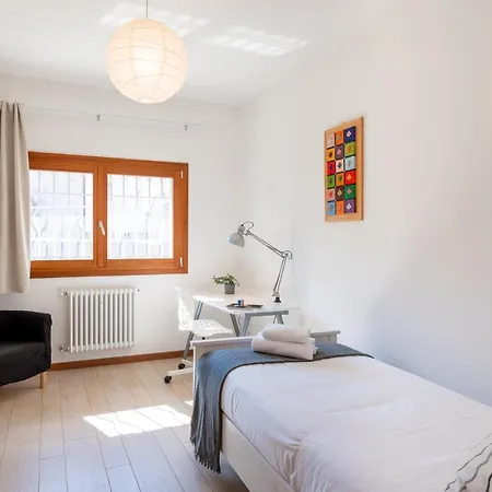 Santa Rita Roomy Padua