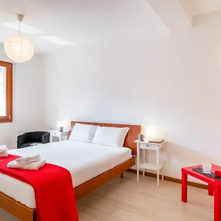 Santa Rita Roomy Appartement