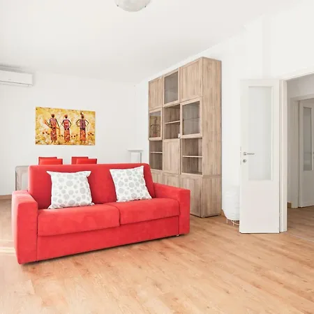 Santa Rita Roomy Appartement Padua