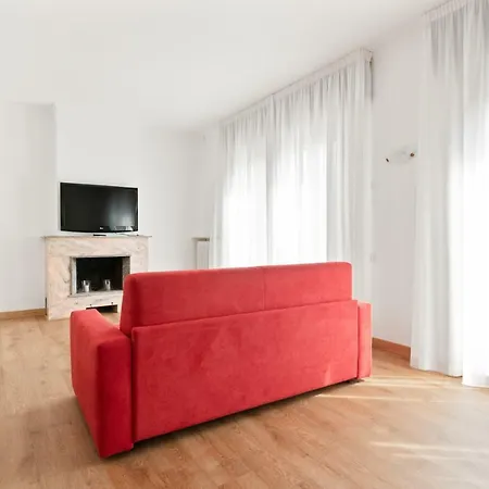 Santa Rita Roomy